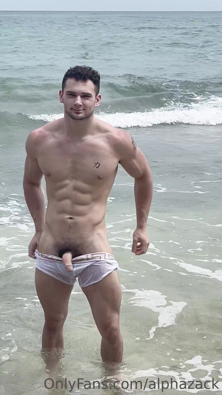 Flexing and showing off my body at the beach - Zack (alphazack)