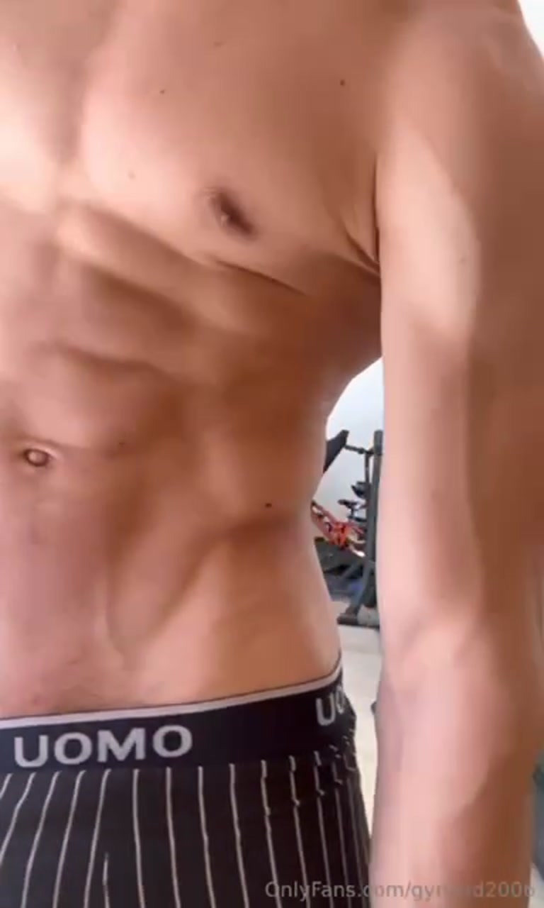 Showing off my body with a hard cock