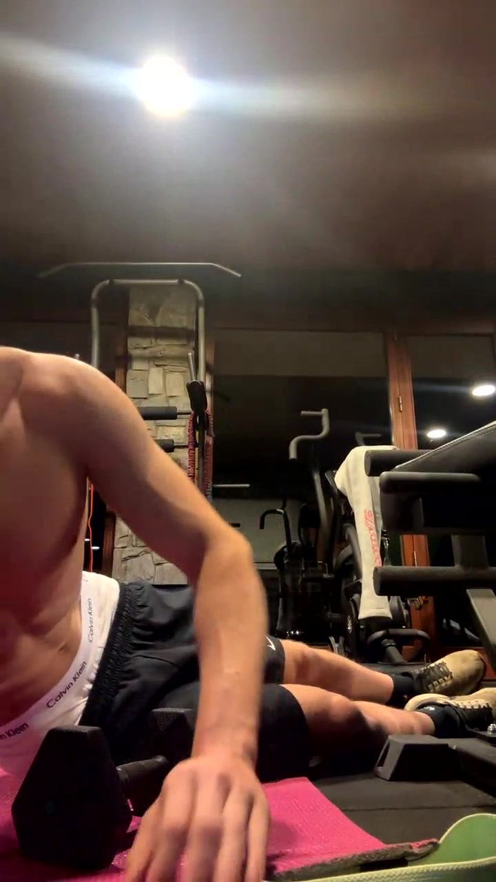 Streaming my shirtless workout