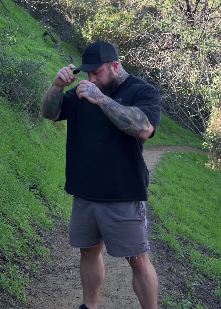 Taking off my shirt and showing my ass