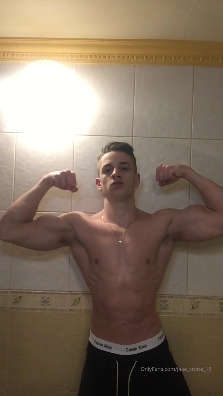 Flexing in the bathroom